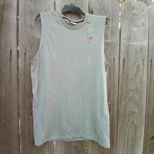 GYMSHARK HYPER POWER TANK GRAY WITH A RED LOGO SMALL PULLOVER SLEEVELESS GYM